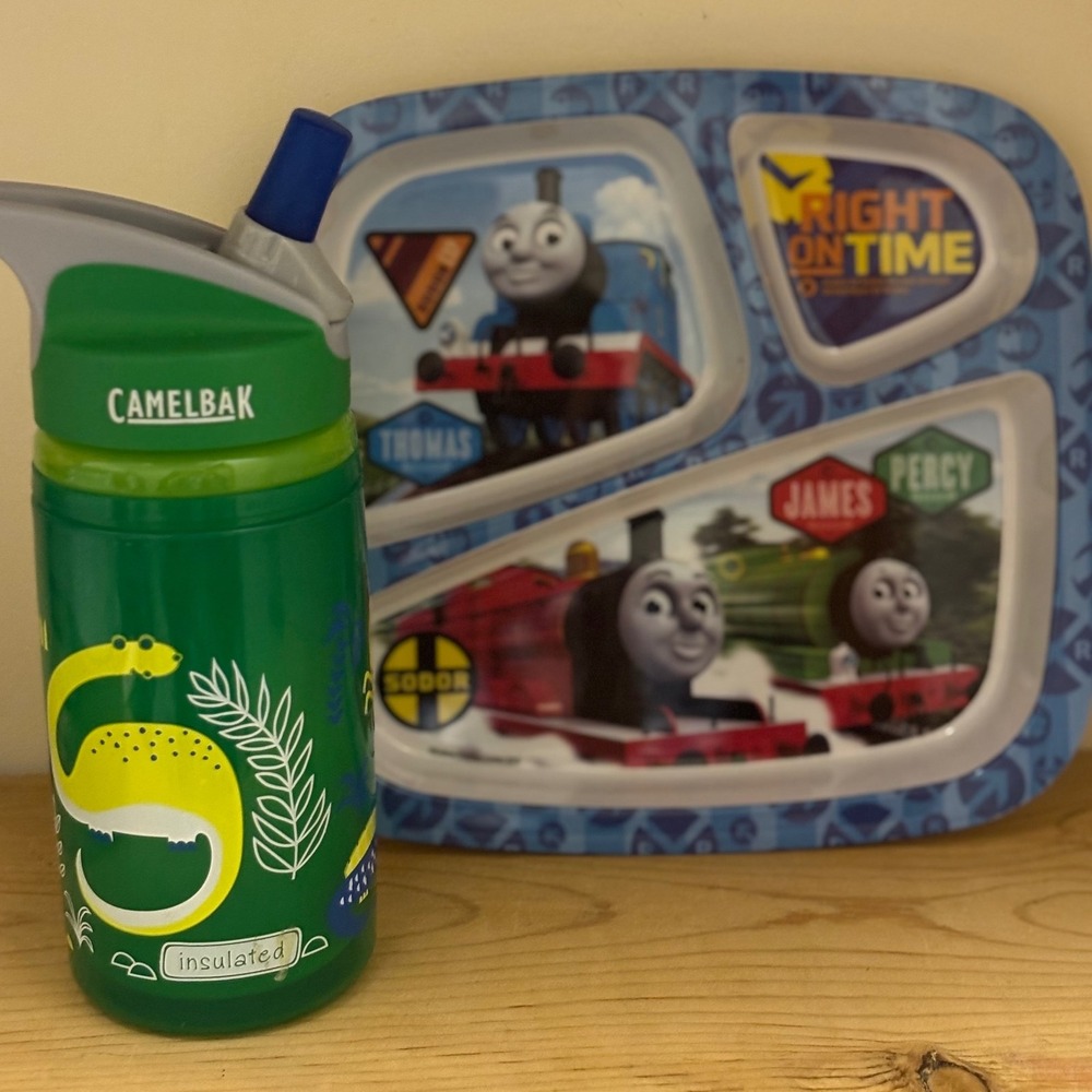 Camelbak Thomas The Tank‎ Engine Insulated Water Bottle & Divided Plate Set Kids